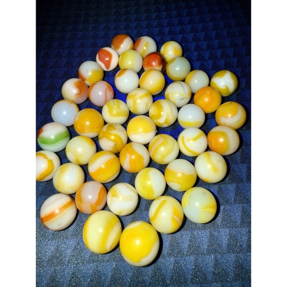 VTG. Akro Alley, Peltier, Rainbow Yellow Glass Marbles Lot Of 44 - Picture 4 of 15